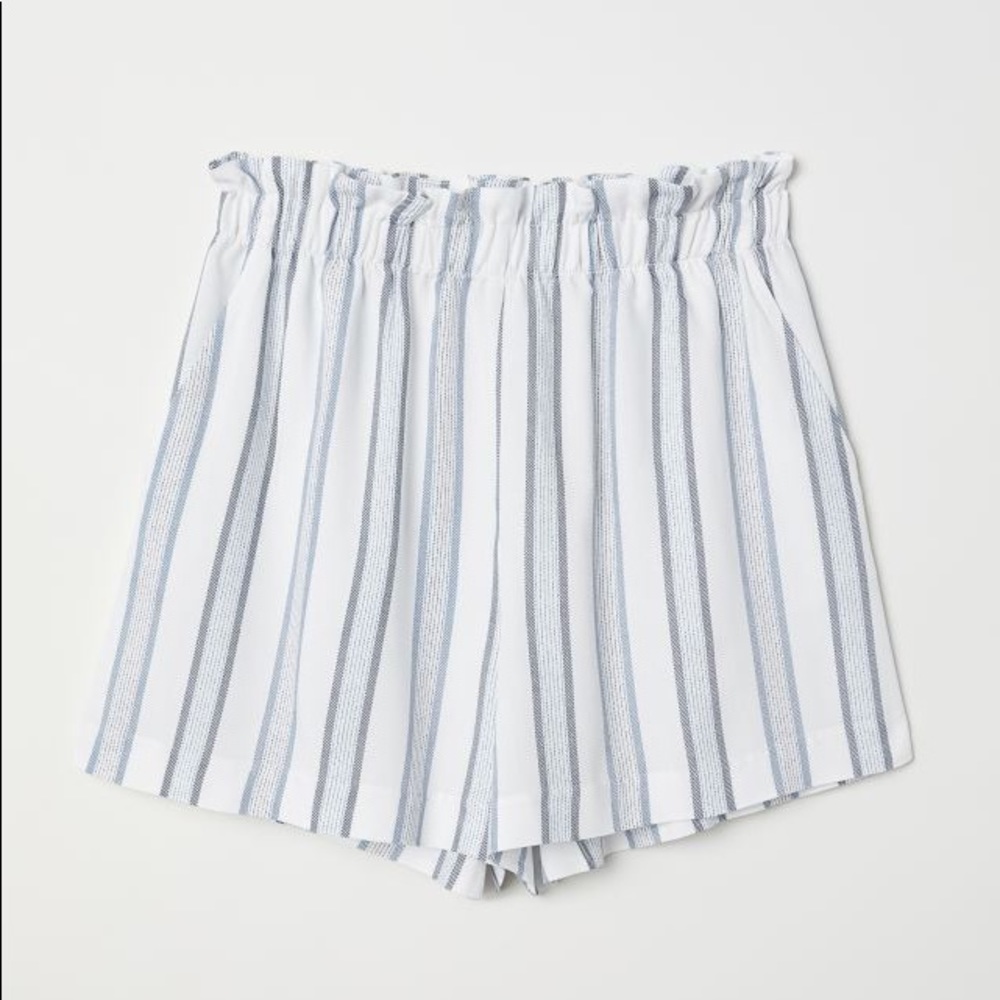 H&M Striped High Waisted Wide Cut Woven Shorts